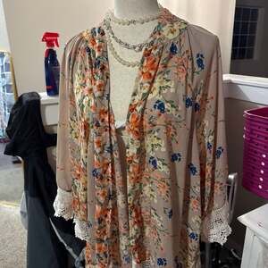 Umgee Boho Floral Lace Trim Open Front Kimono Cardigan